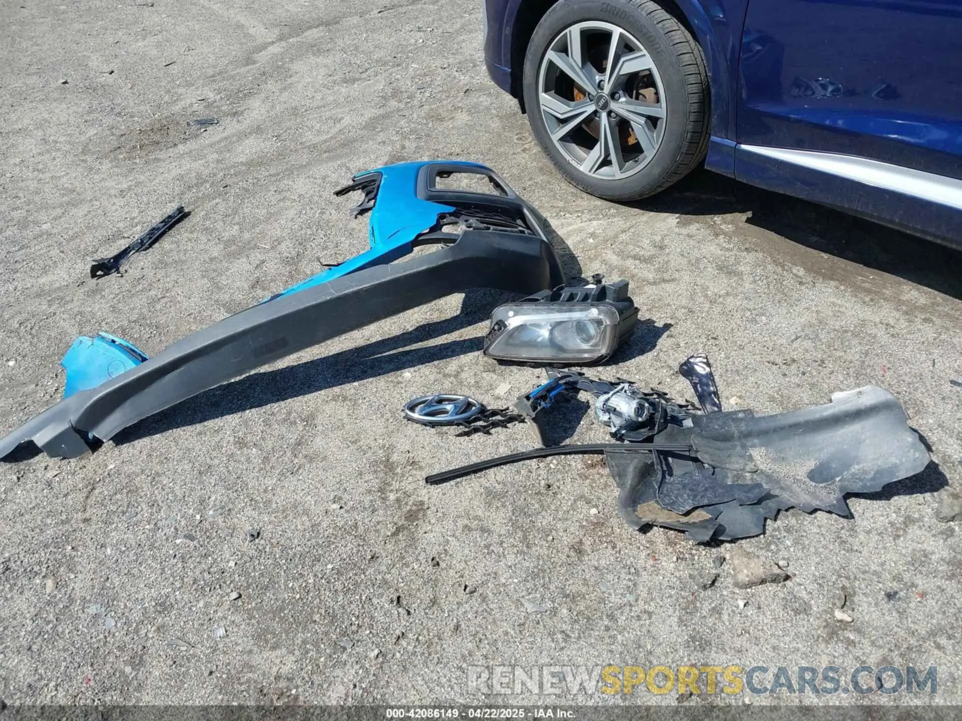 12 Фотография поврежденного автомобиля KM8K1CAA8KU355021 HYUNDAI KONA 2019