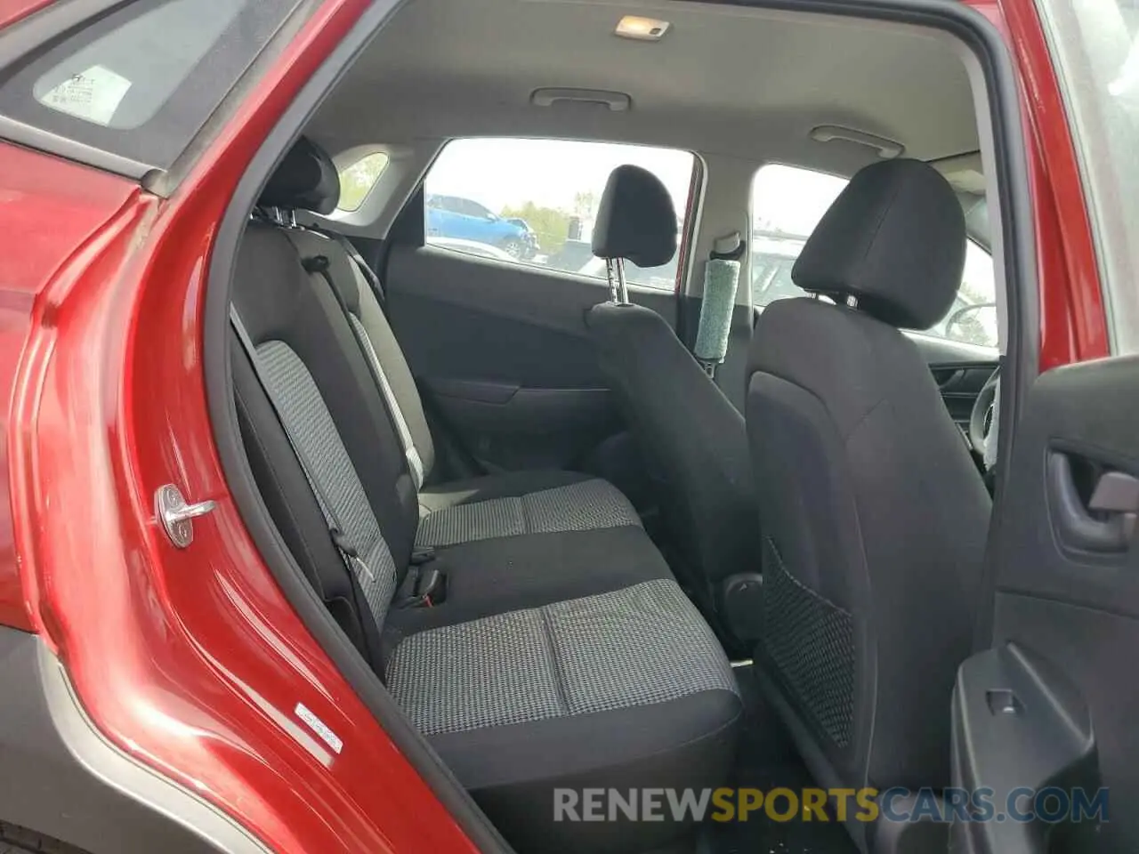 10 Фотография поврежденного автомобиля KM8K1CAA8KU358159 HYUNDAI KONA 2019