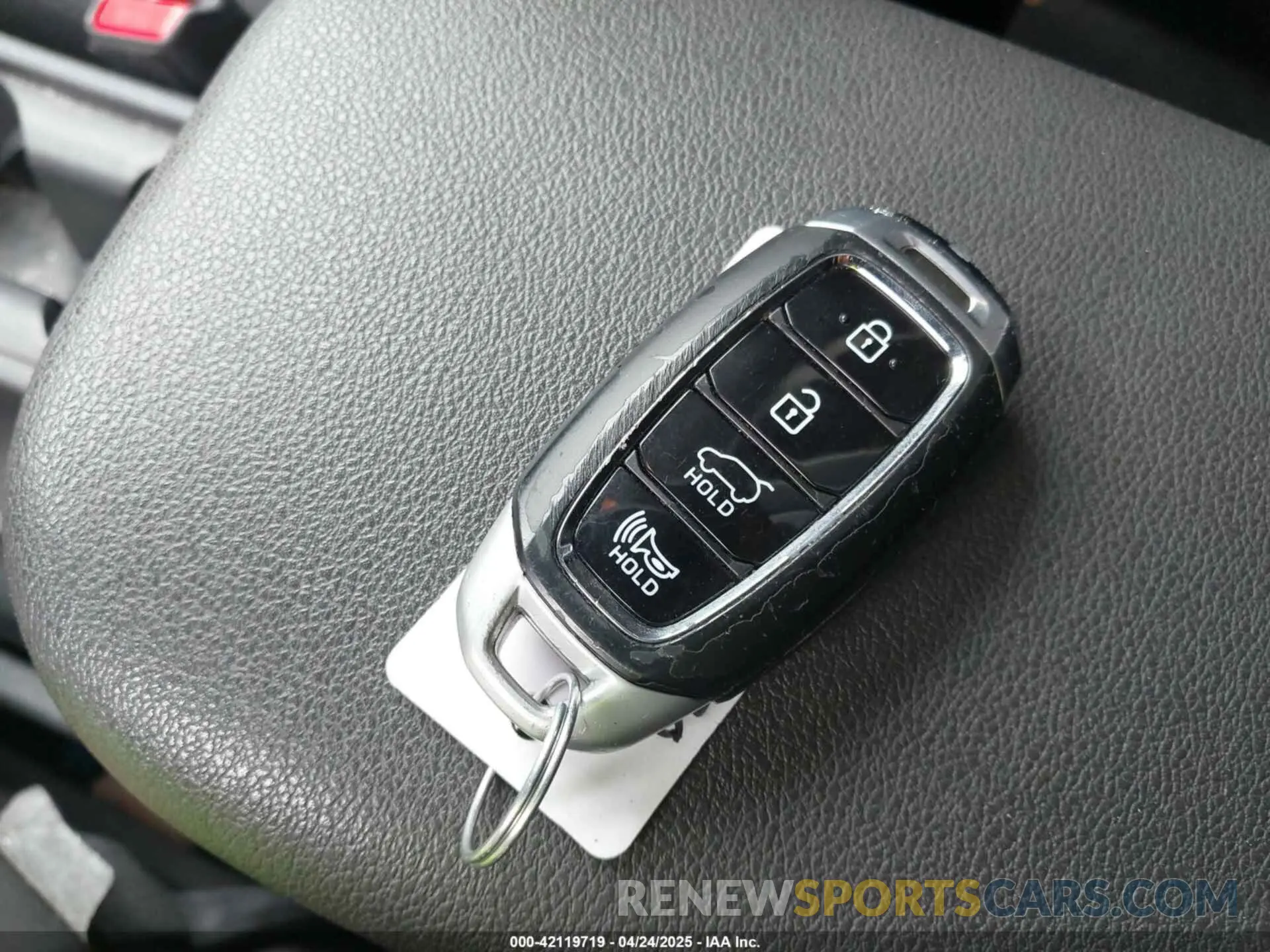 11 Photograph of a damaged car KM8K22AAXKU224907 HYUNDAI KONA 2019