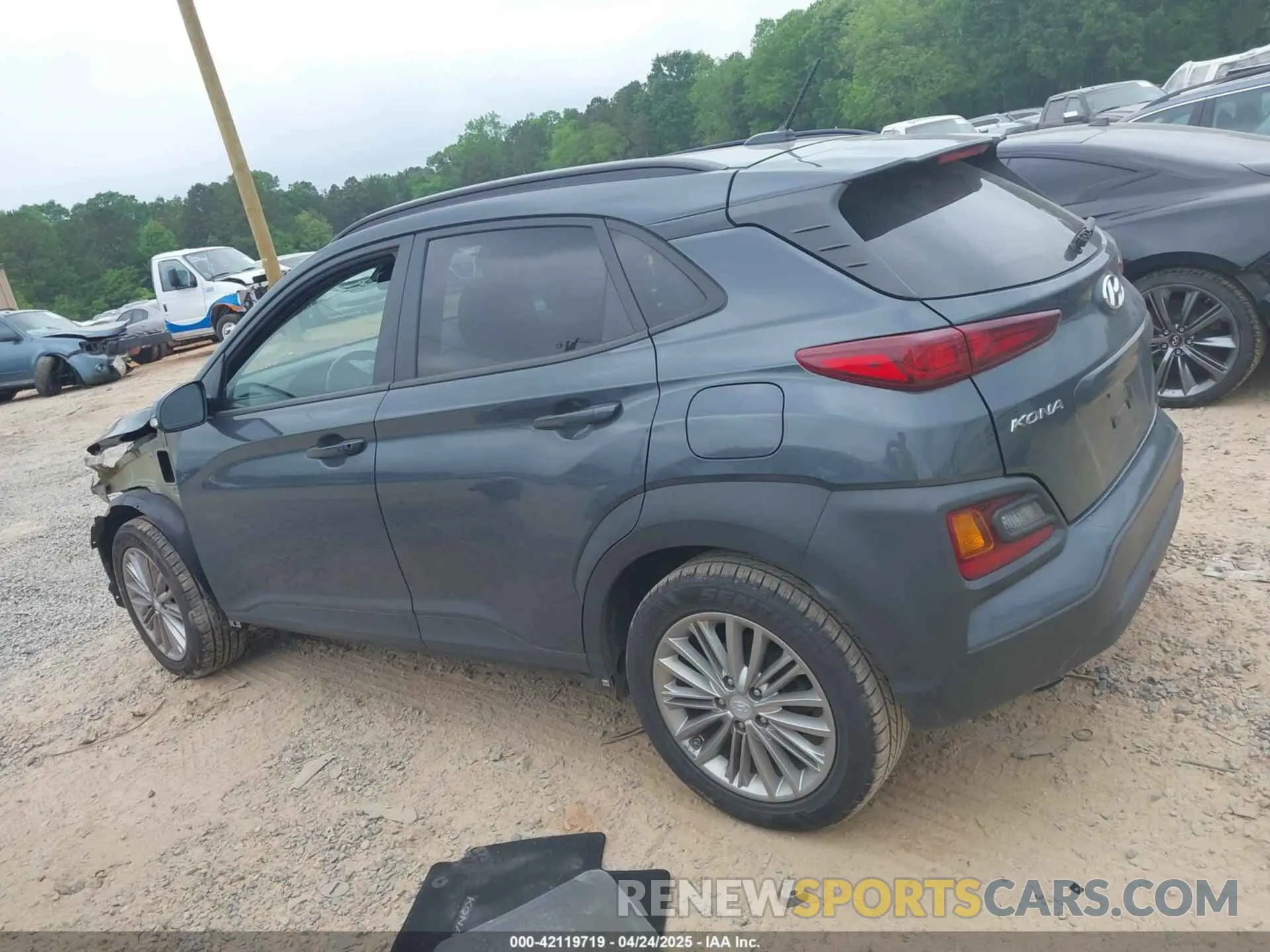 14 Photograph of a damaged car KM8K22AAXKU224907 HYUNDAI KONA 2019