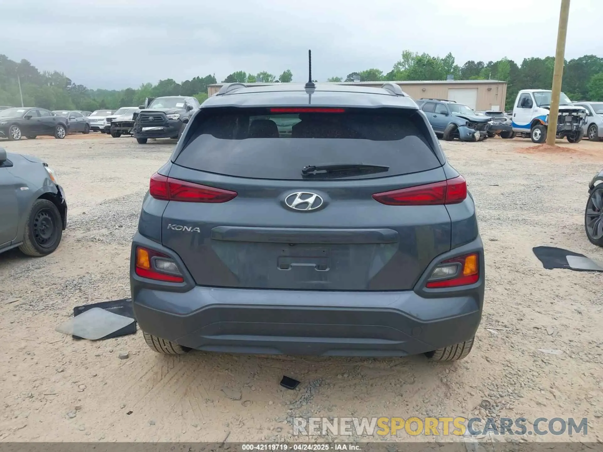 16 Photograph of a damaged car KM8K22AAXKU224907 HYUNDAI KONA 2019