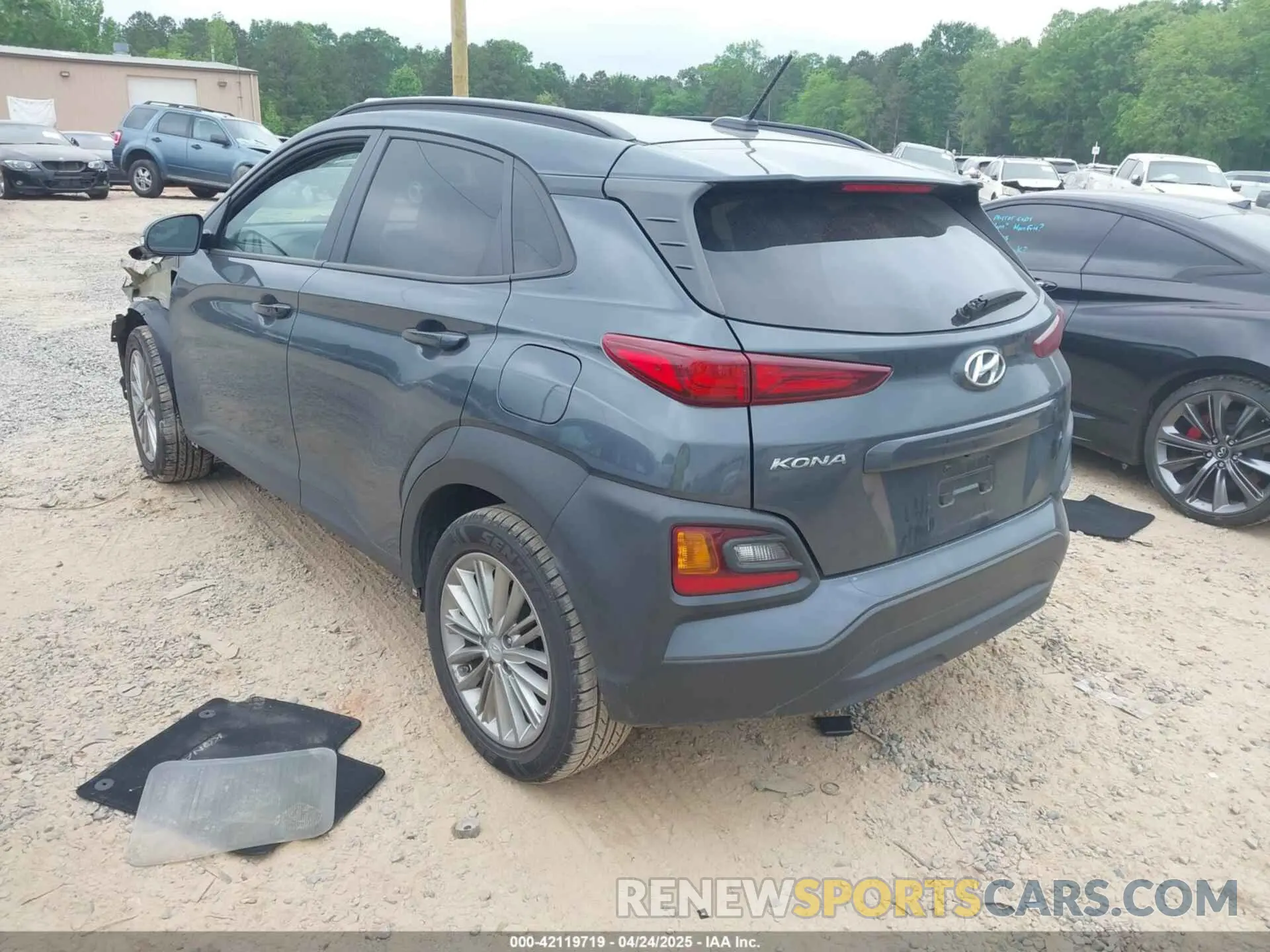 3 Photograph of a damaged car KM8K22AAXKU224907 HYUNDAI KONA 2019