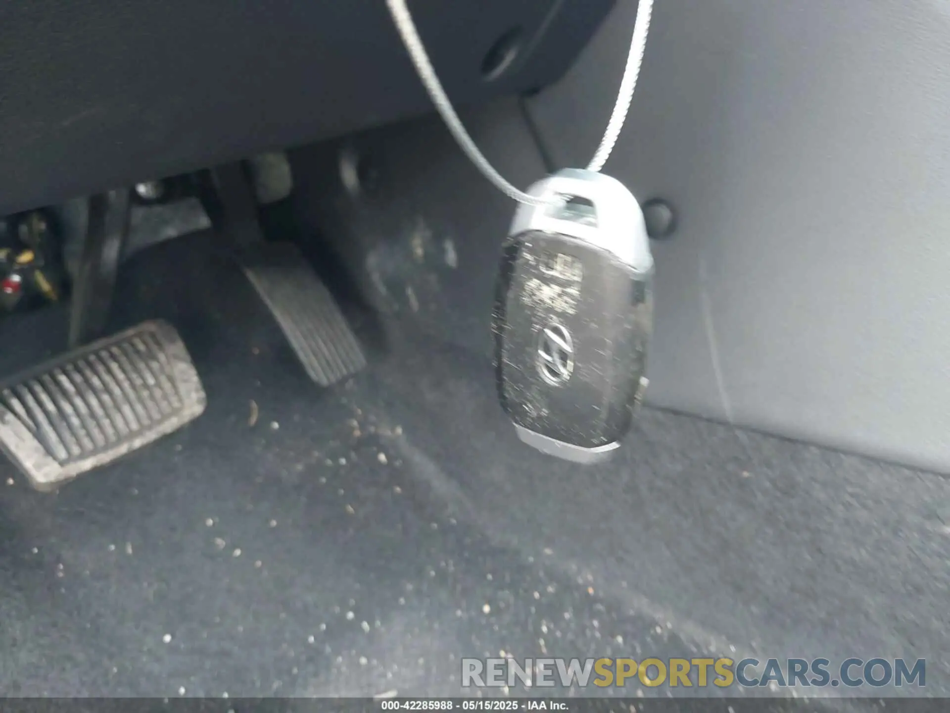 11 Фотография поврежденного автомобиля KM8K2CAA0KU368763 HYUNDAI KONA 2019