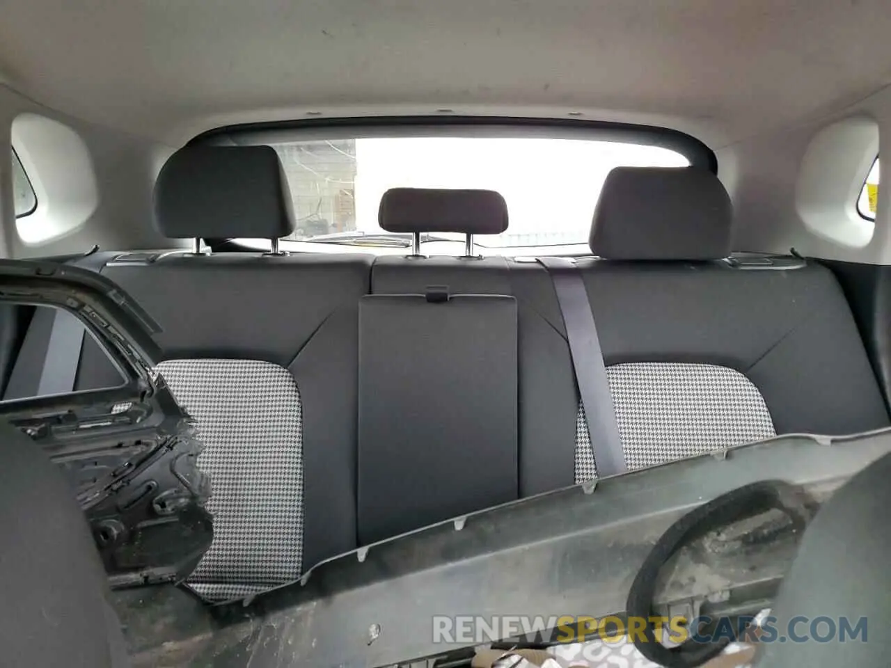 10 Фотография поврежденного автомобиля KM8K2CAA8KU377159 HYUNDAI KONA 2019