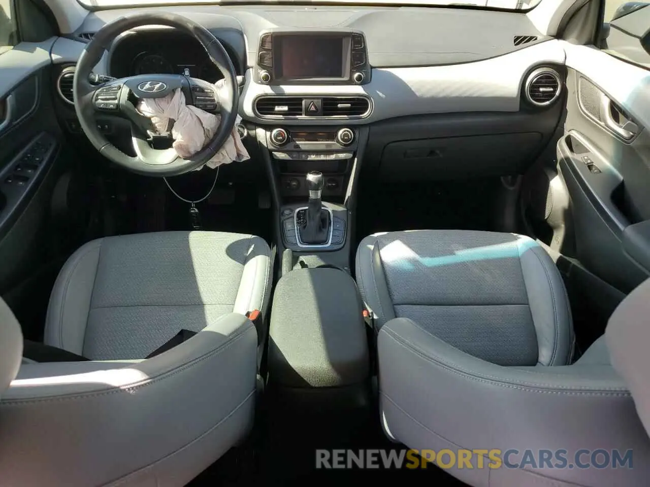 8 Photograph of a damaged car KM8K33A54KU225248 HYUNDAI KONA 2019