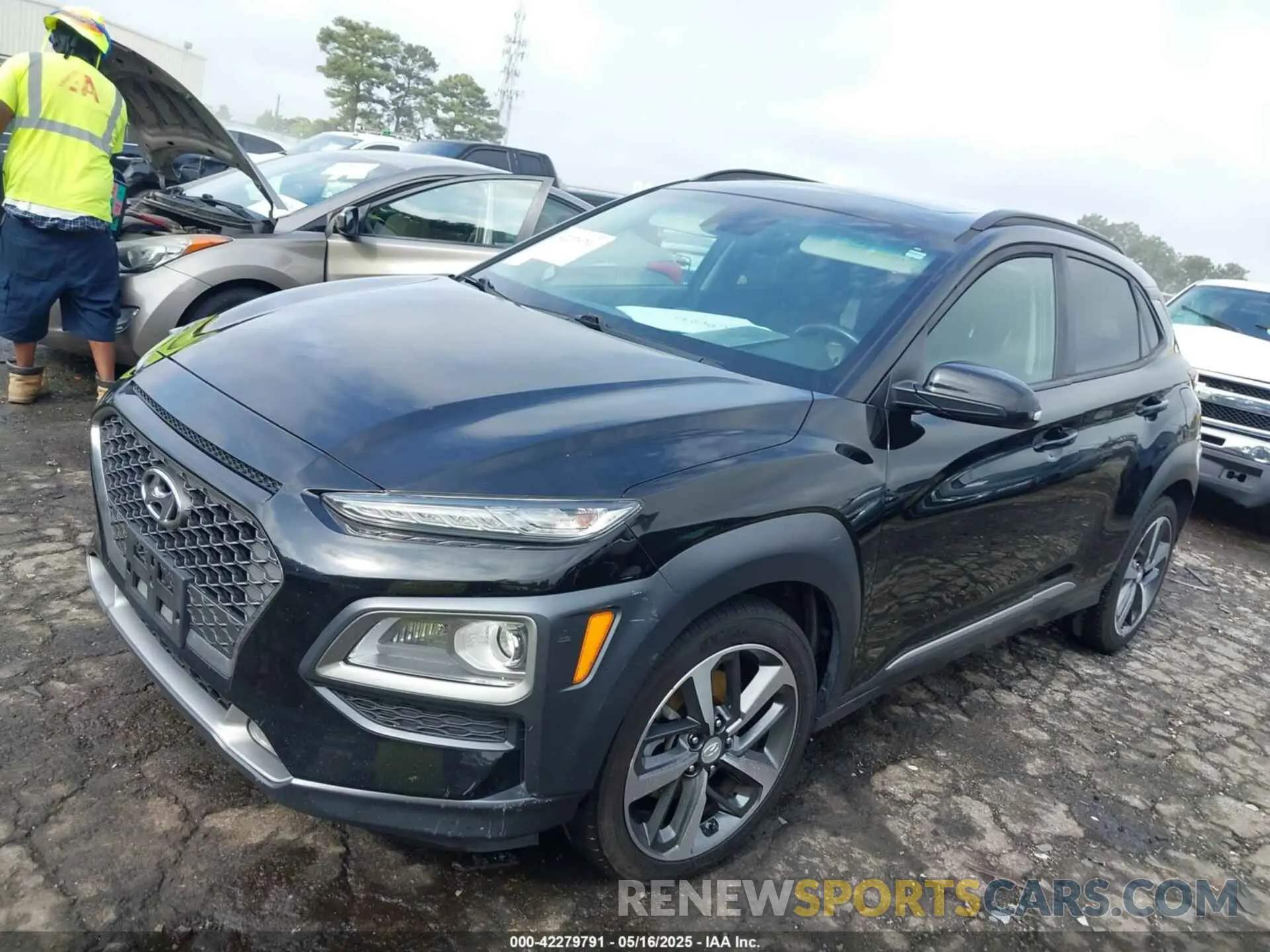 2 Photograph of a damaged car KM8K33A5XKU206512 HYUNDAI KONA 2019