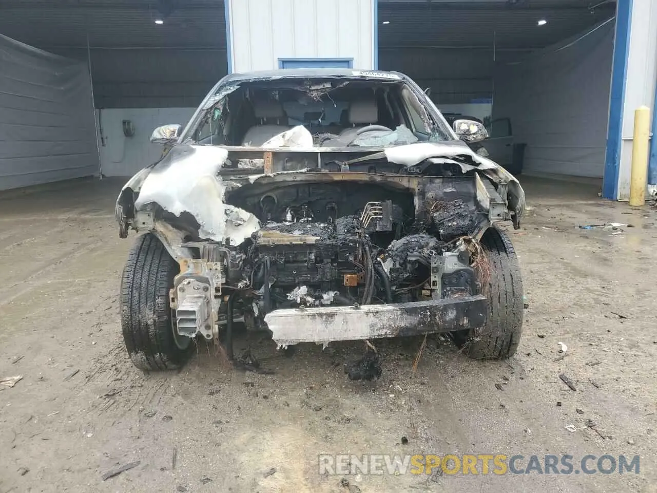 5 Photograph of a damaged car KM8K33AG6KU028972 HYUNDAI KONA 2019