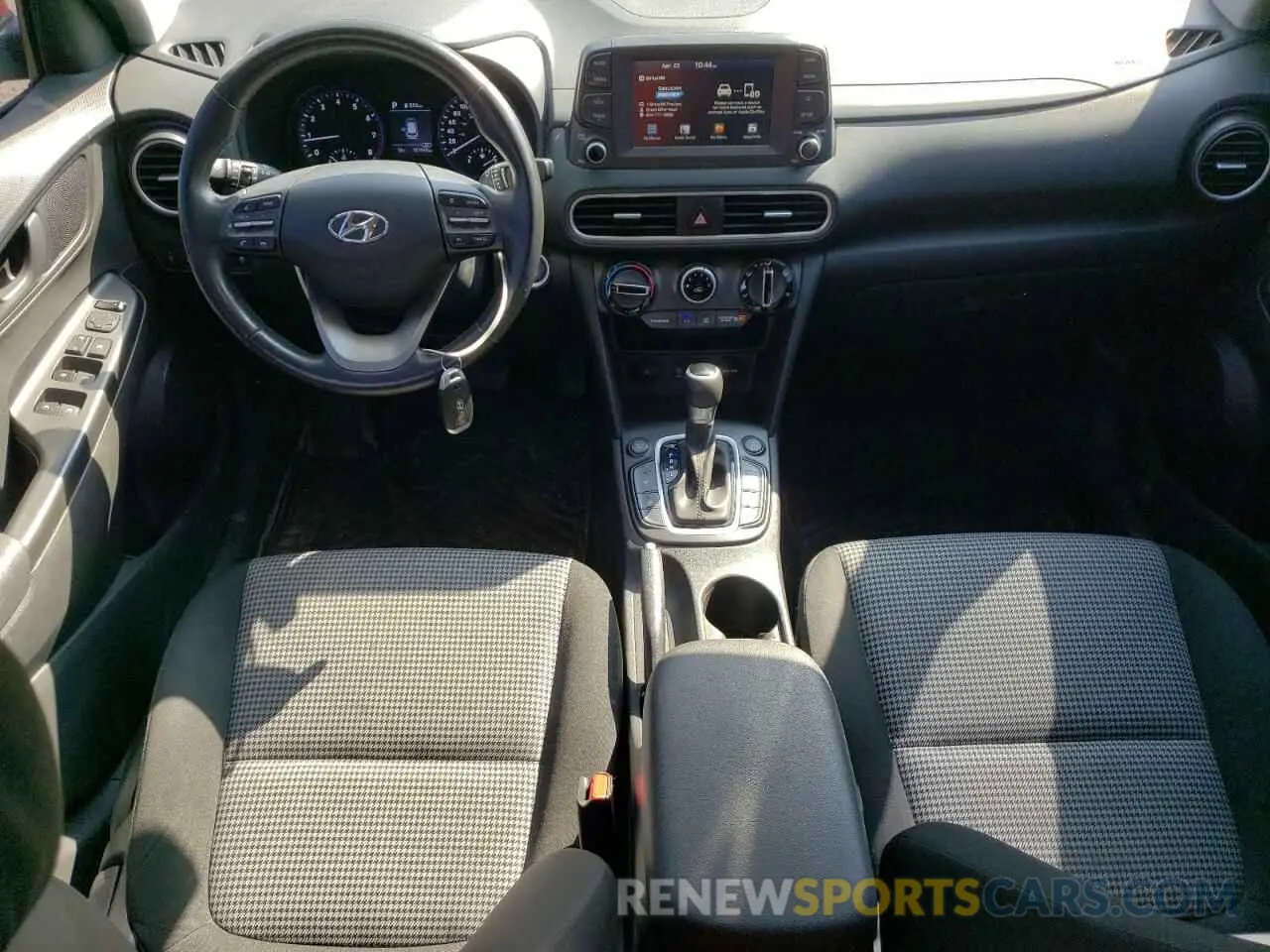 8 Photograph of a damaged car KM8K3CA52KU371485 HYUNDAI KONA 2019