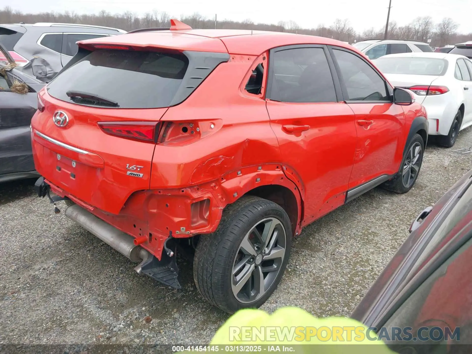 4 Фотография поврежденного автомобиля KM8K3CA53KU330542 HYUNDAI KONA 2019