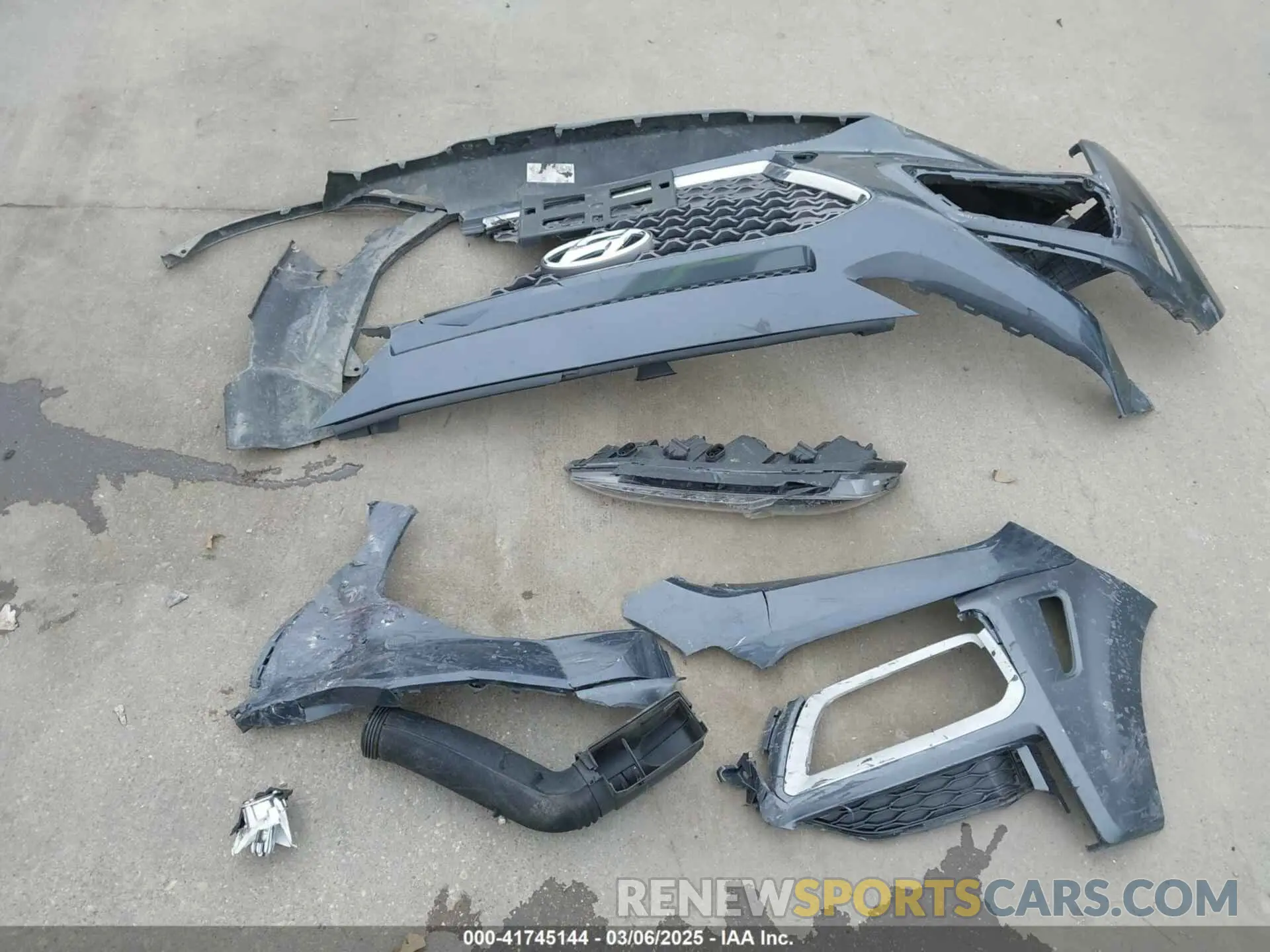 12 Photograph of a damaged car KM8K53A52KU382562 HYUNDAI KONA 2019