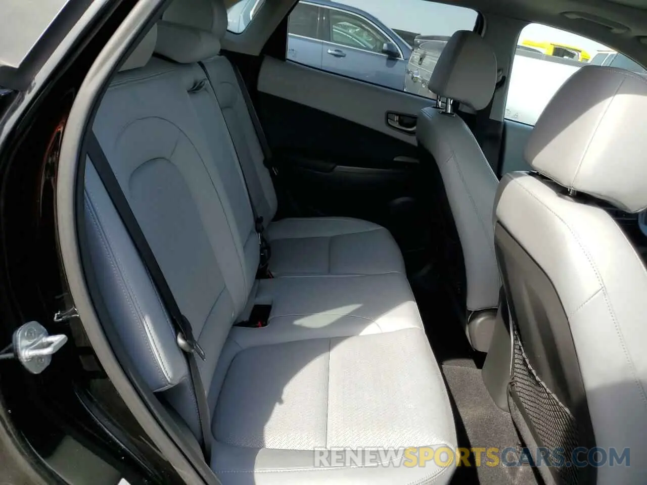 11 Photograph of a damaged car KM8K5CA50KU236175 HYUNDAI KONA 2019