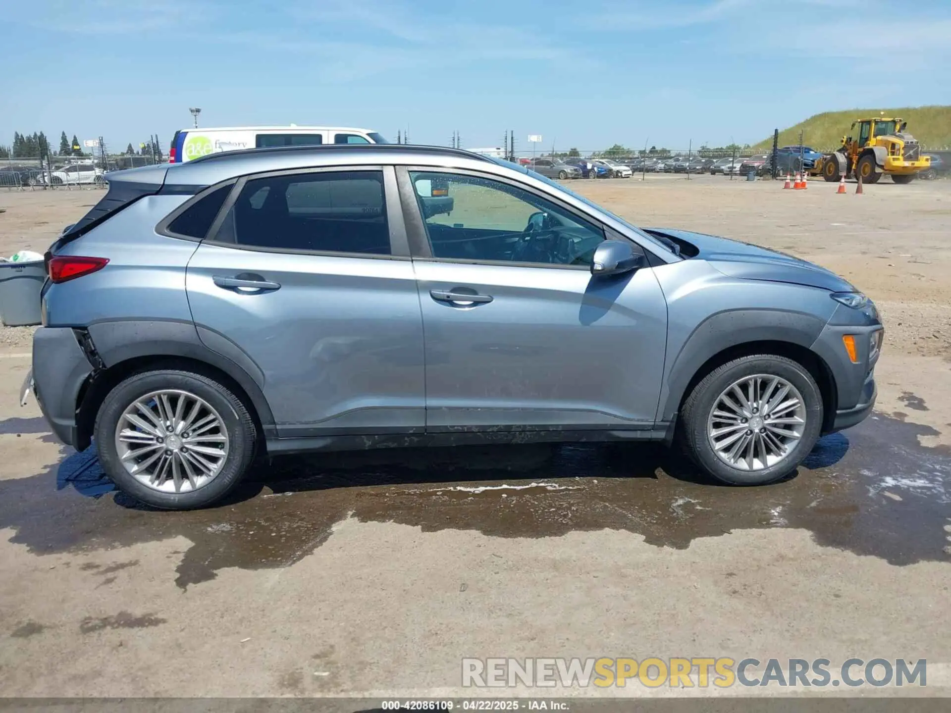 14 Photograph of a damaged car KM8K62AA9KU282916 HYUNDAI KONA 2019