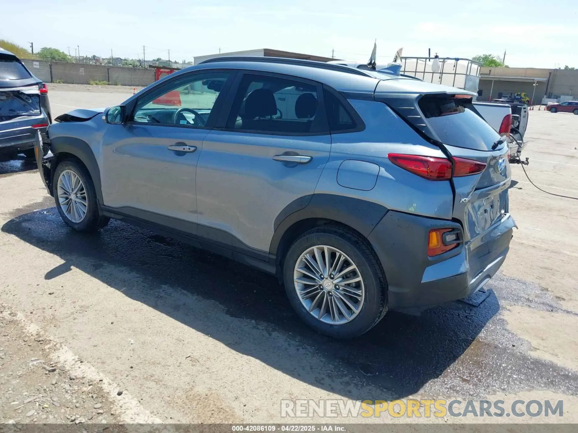 3 Photograph of a damaged car KM8K62AA9KU282916 HYUNDAI KONA 2019