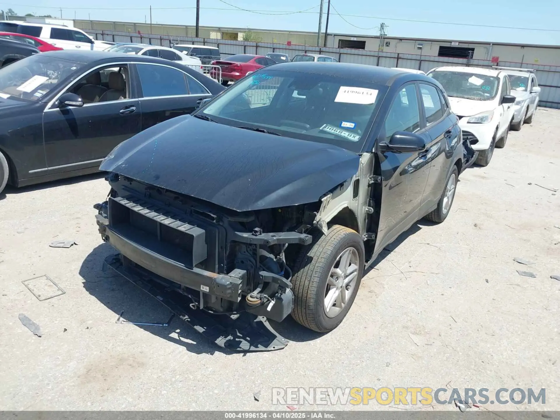 2 Photograph of a damaged car KM8K12AA4LU401276 HYUNDAI KONA 2020