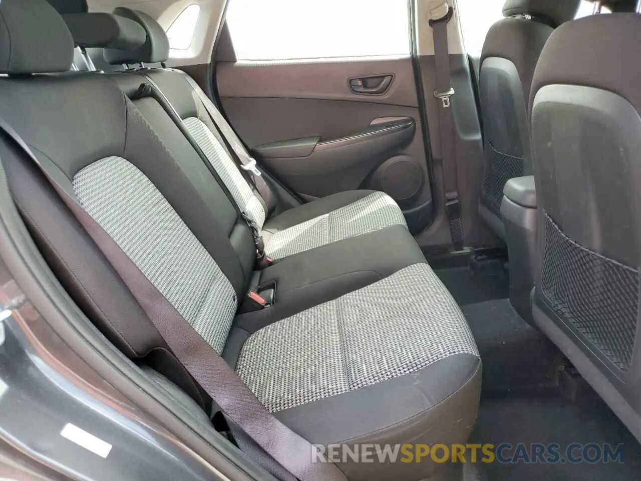 11 Photograph of a damaged car KM8K12AA4LU440966 HYUNDAI KONA 2020