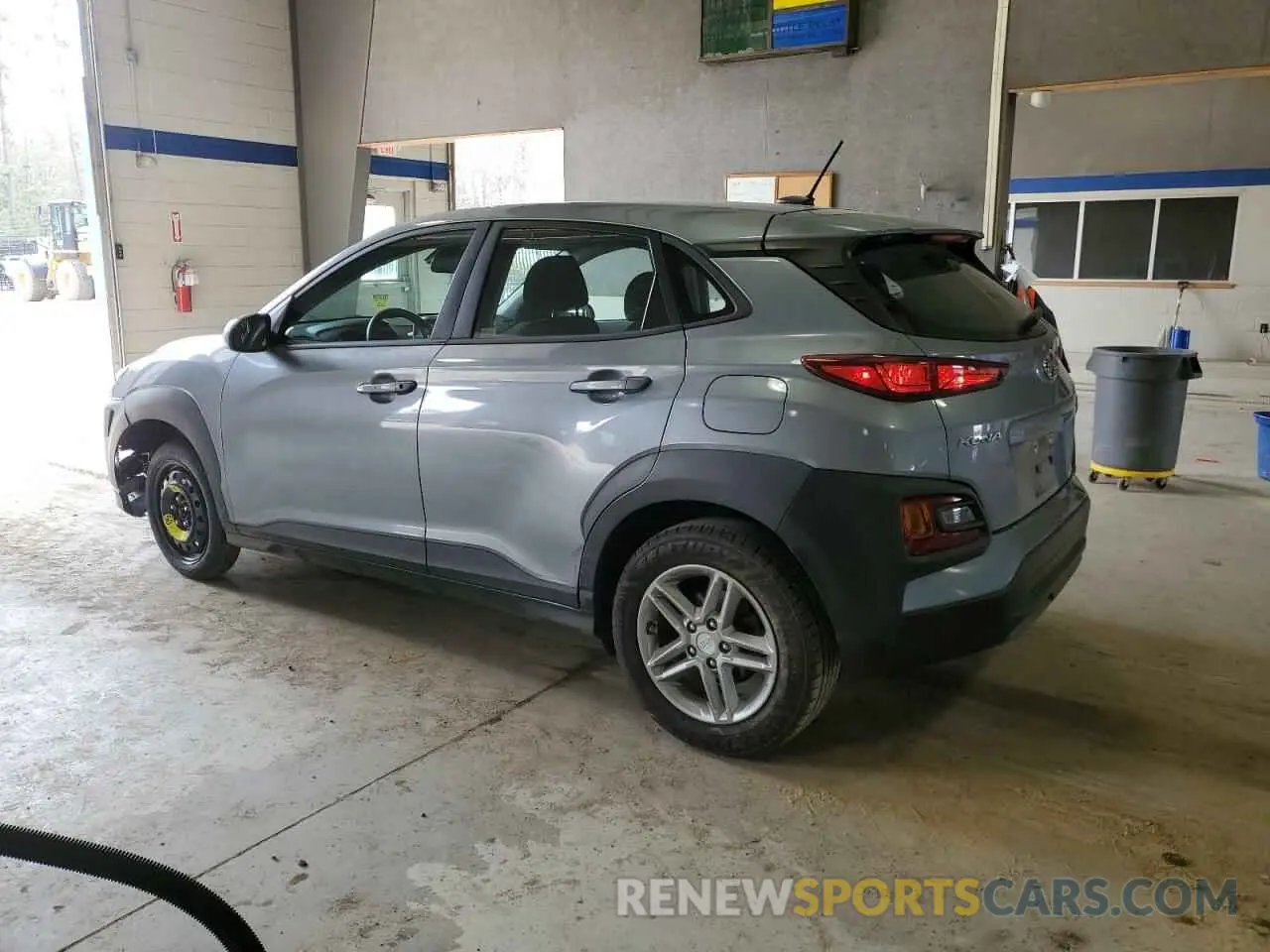 2 Photograph of a damaged car KM8K12AA5LU443746 HYUNDAI KONA 2020