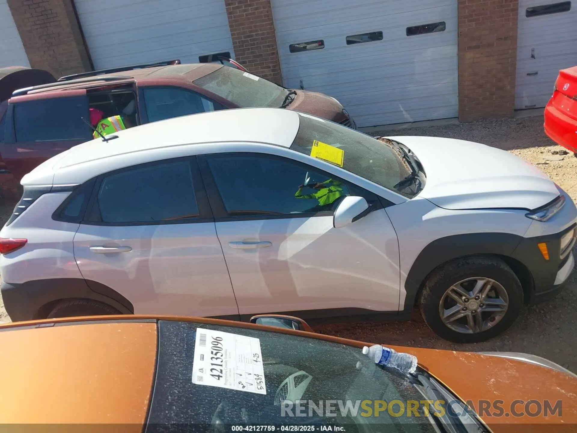 13 Фотография поврежденного автомобиля KM8K12AA5LU480022 HYUNDAI KONA 2020