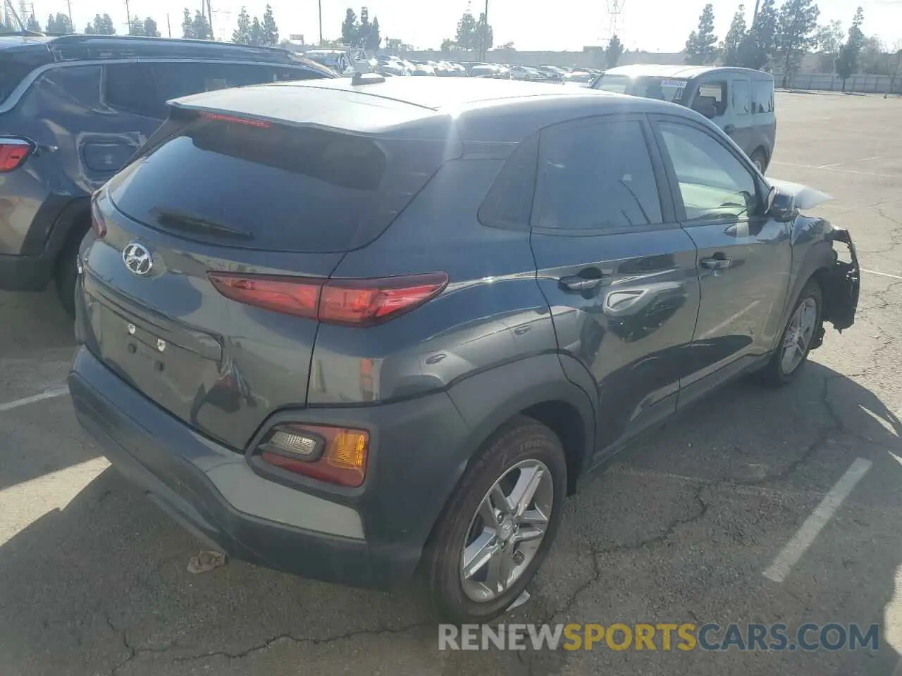3 Photograph of a damaged car KM8K12AA8LU505463 HYUNDAI KONA 2020