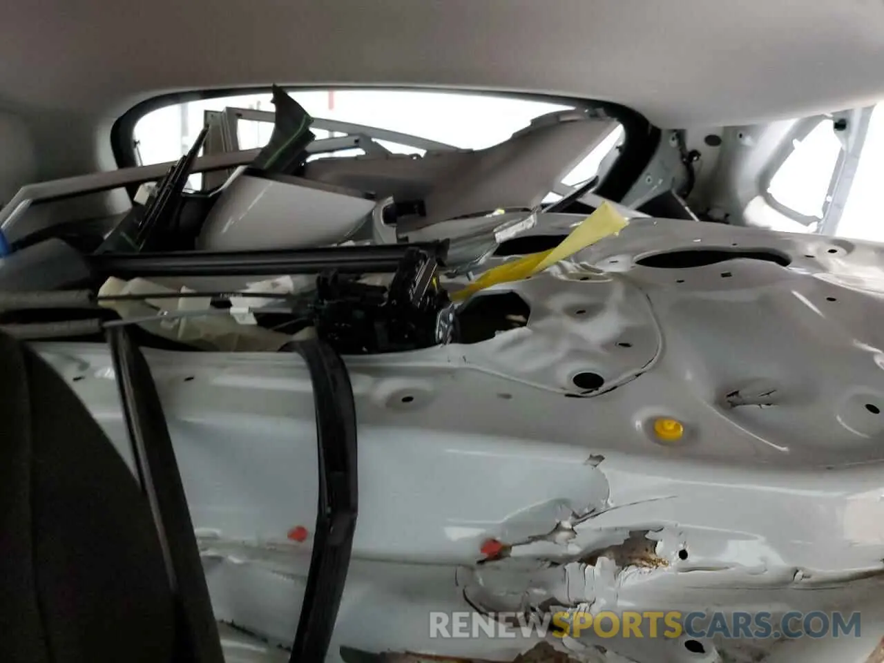 13 Photograph of a damaged car KM8K1CAA0LU416587 HYUNDAI KONA 2020