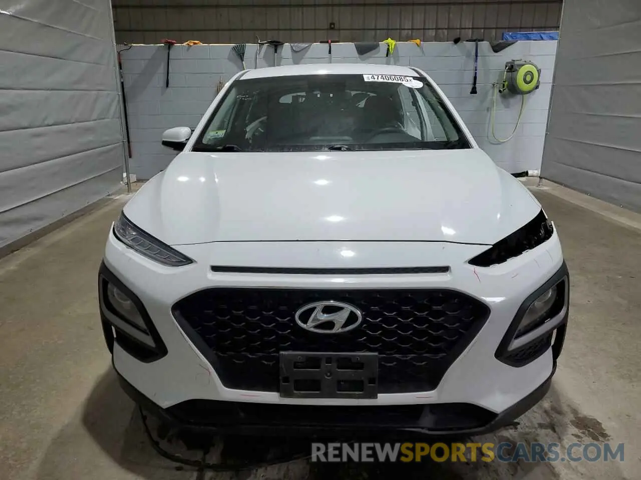 5 Photograph of a damaged car KM8K1CAA0LU416587 HYUNDAI KONA 2020