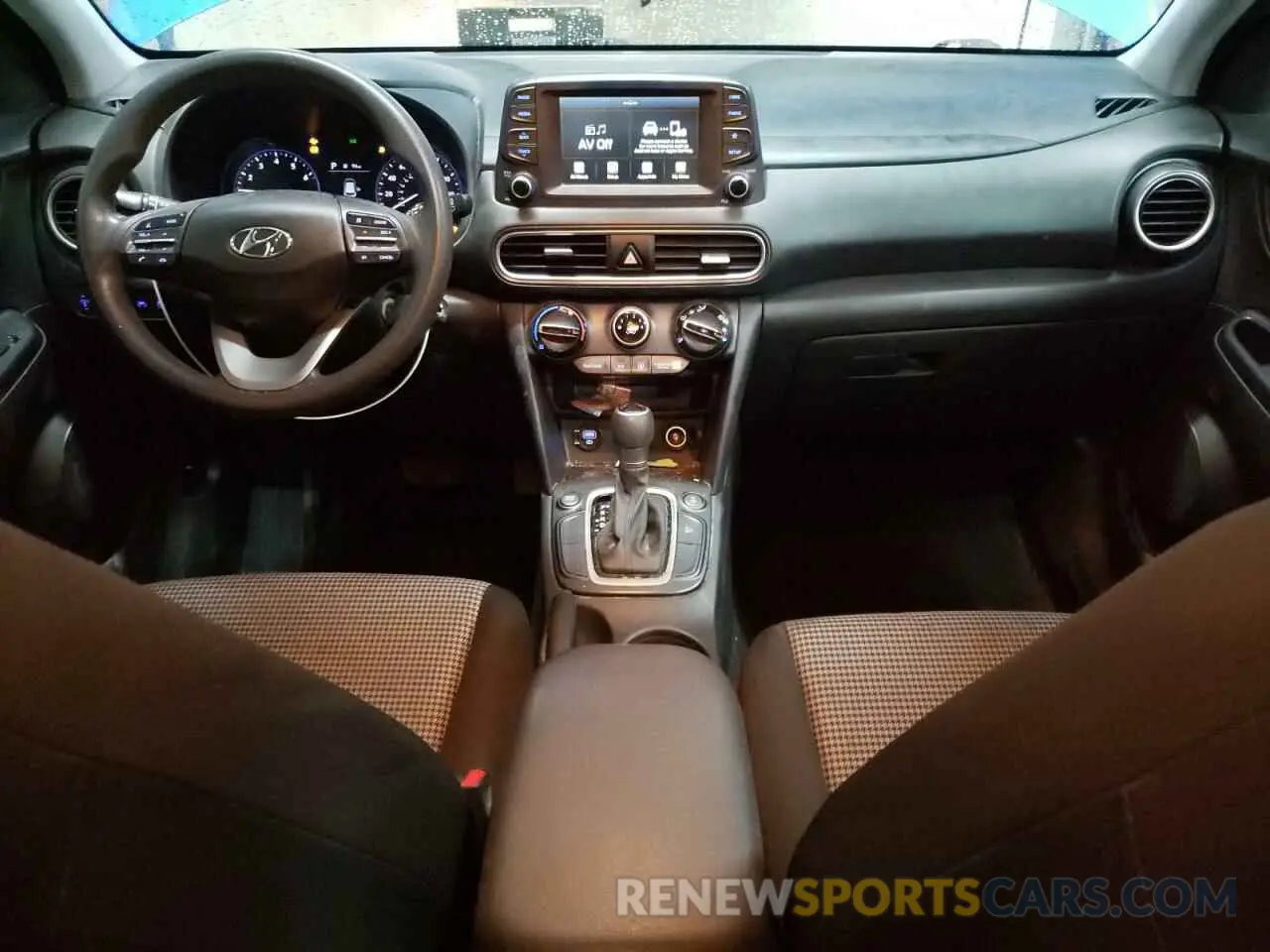 8 Фотография поврежденного автомобиля KM8K1CAA0LU464669 HYUNDAI KONA 2020