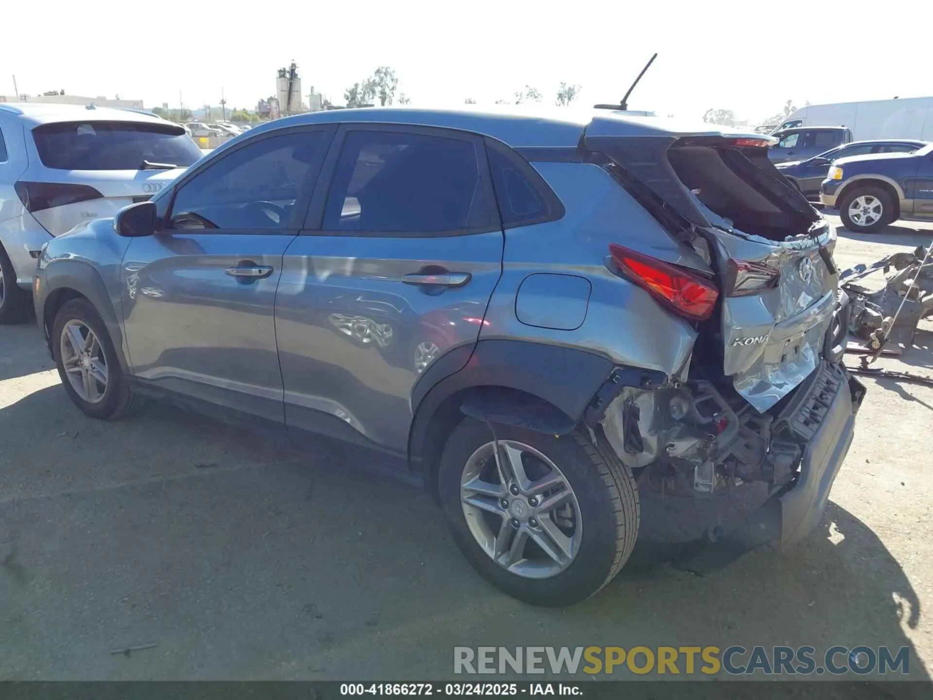 3 Photograph of a damaged car KM8K1CAA0LU483447 HYUNDAI KONA 2020