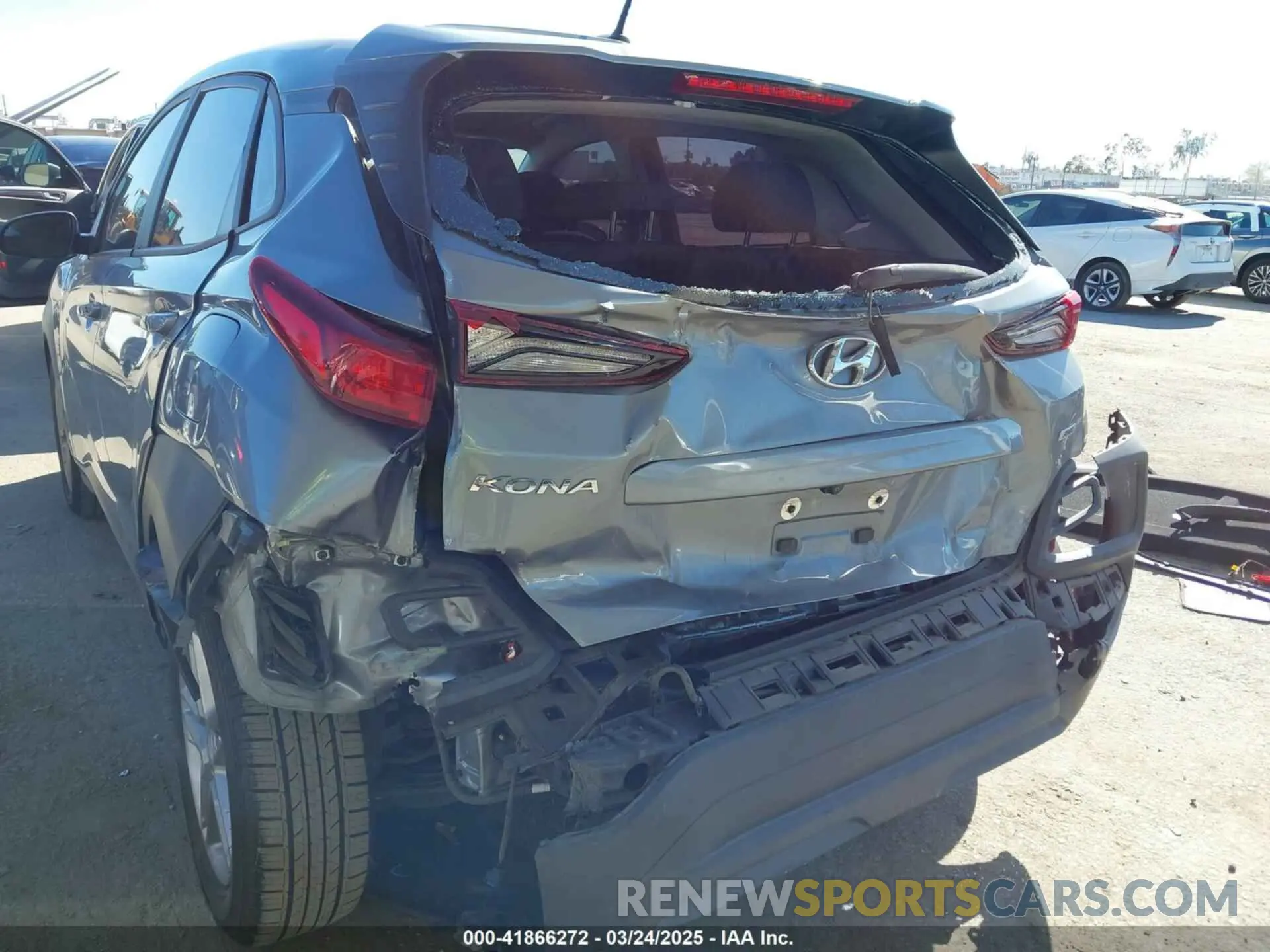 6 Photograph of a damaged car KM8K1CAA0LU483447 HYUNDAI KONA 2020