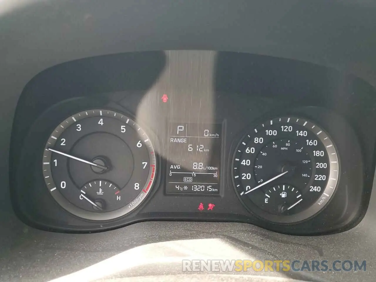 9 Photograph of a damaged car KM8K1CAA0LU583404 HYUNDAI KONA 2020