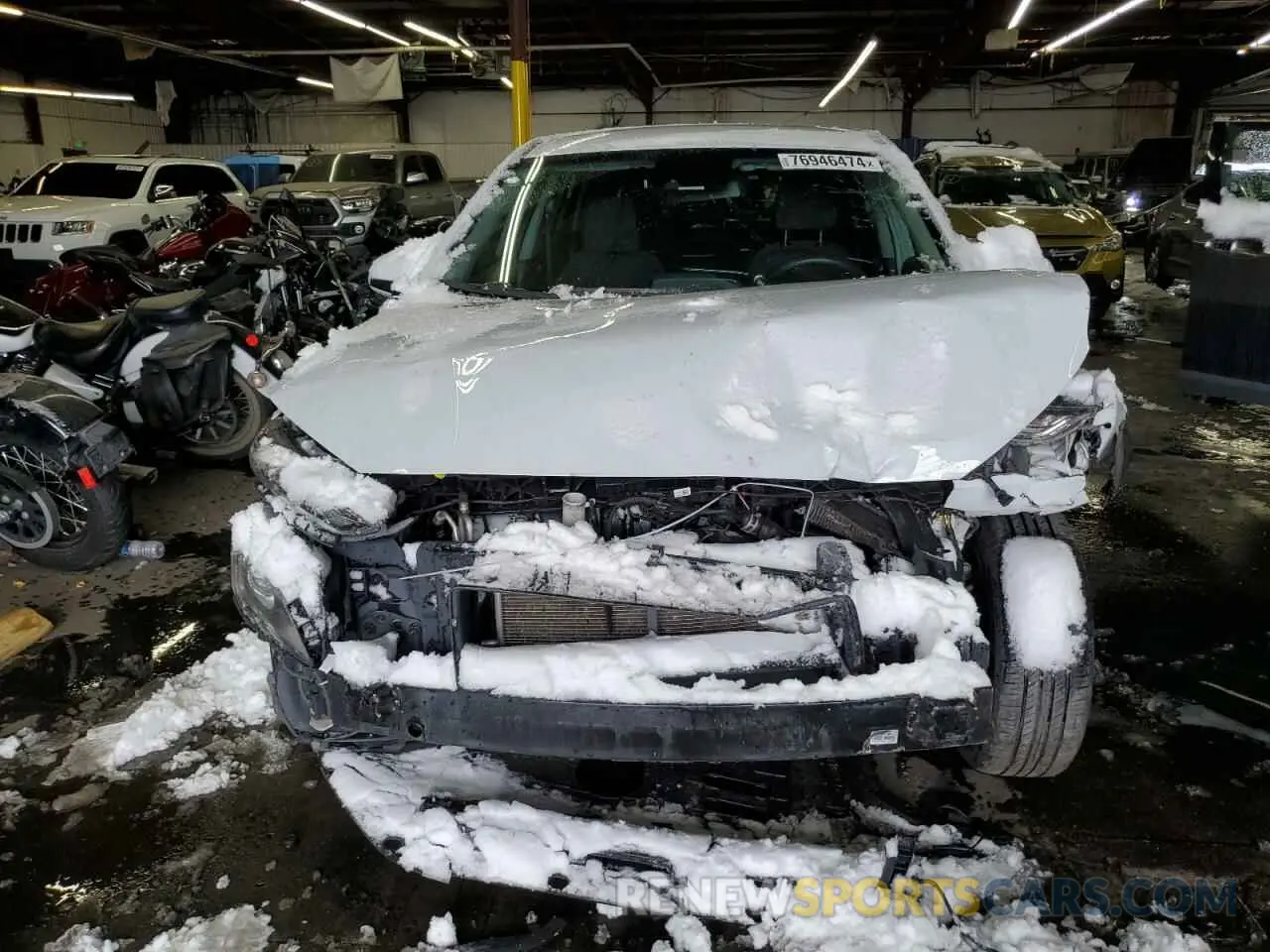 5 Photograph of a damaged car KM8K1CAA8LU399263 HYUNDAI KONA 2020