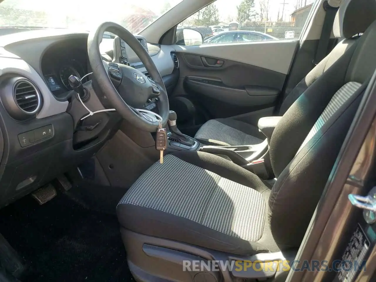 7 Фотография поврежденного автомобиля KM8K1CAA8LU516985 HYUNDAI KONA 2020