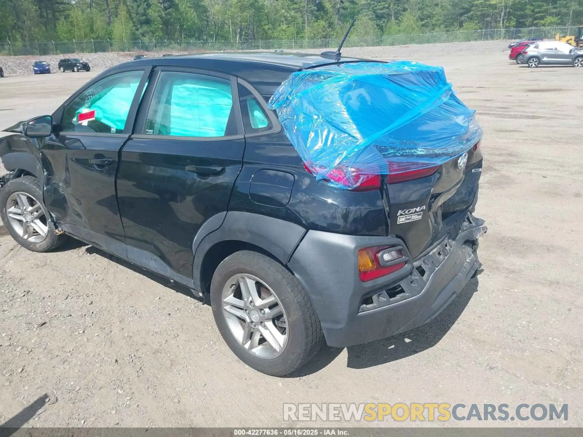 3 Фотография поврежденного автомобиля KM8K1CAA8LU574353 HYUNDAI KONA 2020