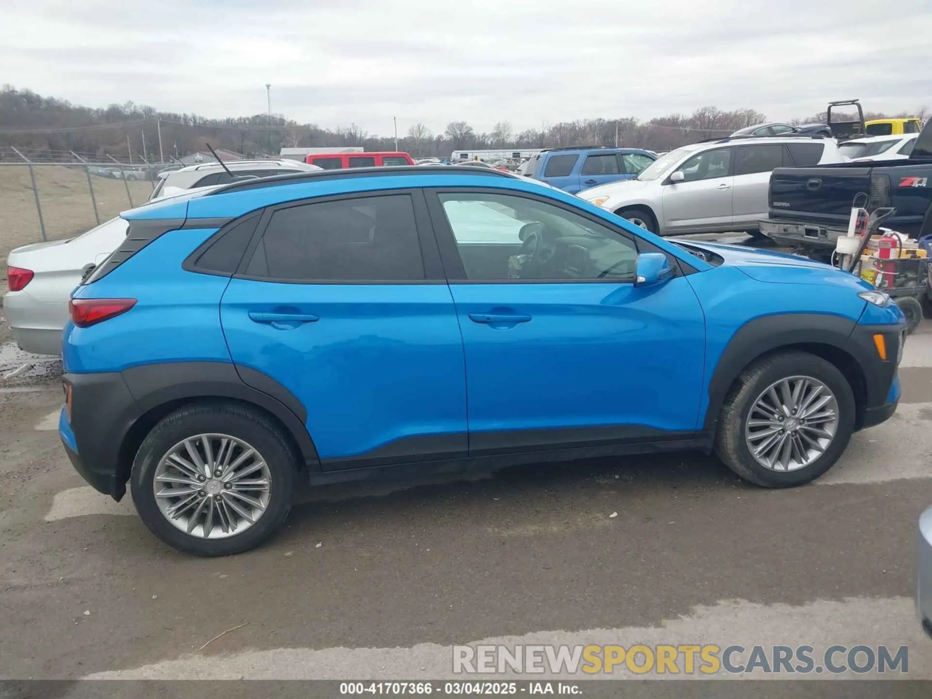 14 Photograph of a damaged car KM8K22AA2LU474451 HYUNDAI KONA 2020
