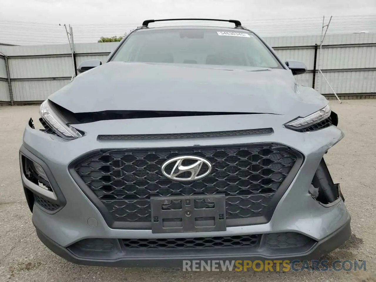 5 Photograph of a damaged car KM8K22AA2LU561377 HYUNDAI KONA 2020