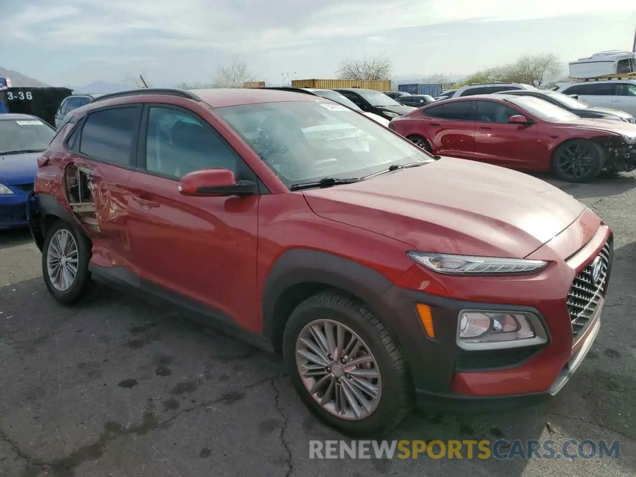 4 Photograph of a damaged car KM8K22AA5LU480681 HYUNDAI KONA 2020