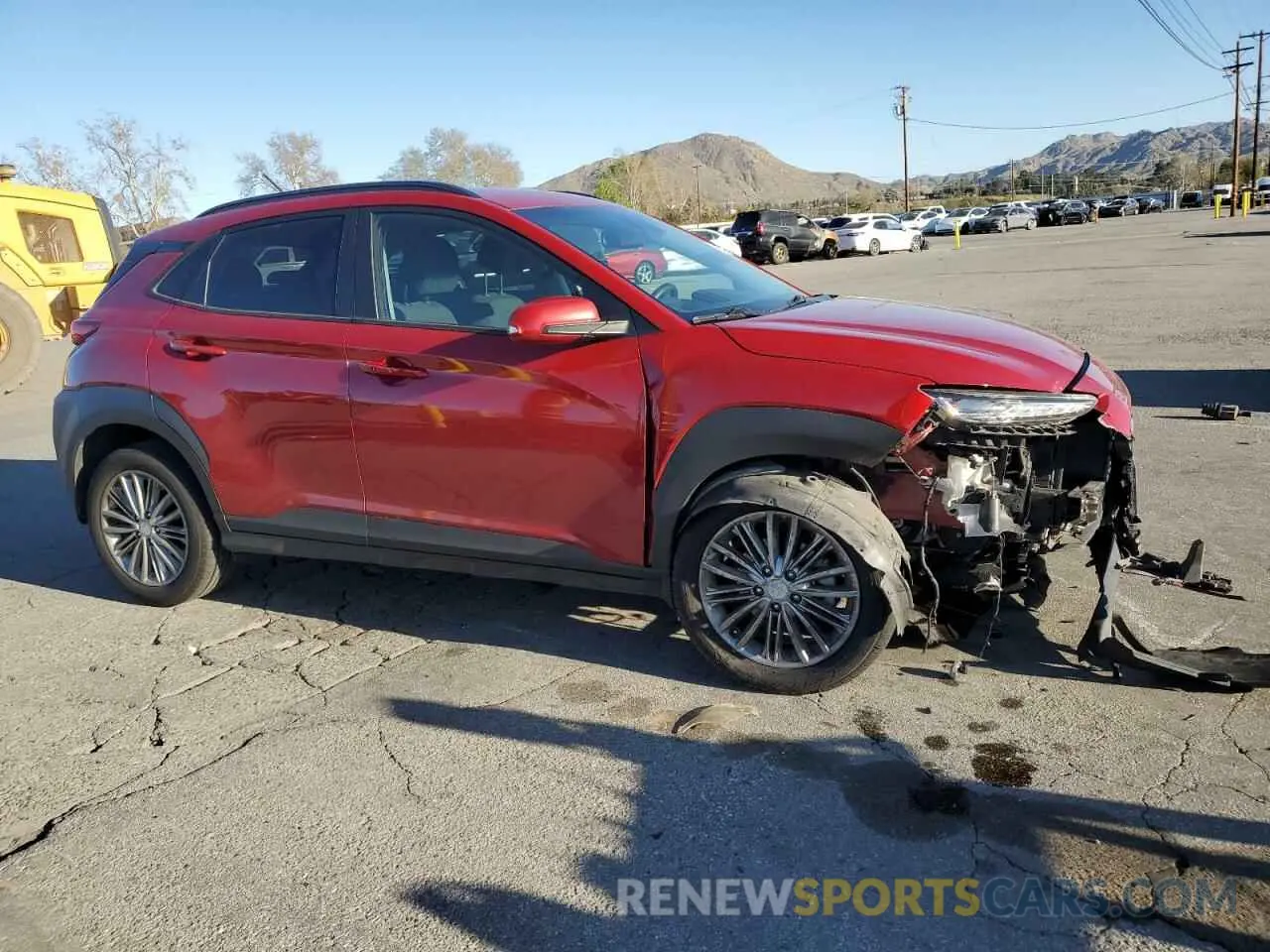 4 Photograph of a damaged car KM8K22AA6LU490524 HYUNDAI KONA 2020