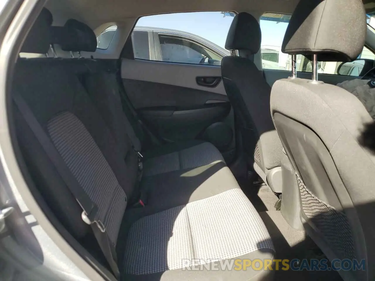 11 Фотография поврежденного автомобиля KM8K22AA8LU502981 HYUNDAI KONA 2020