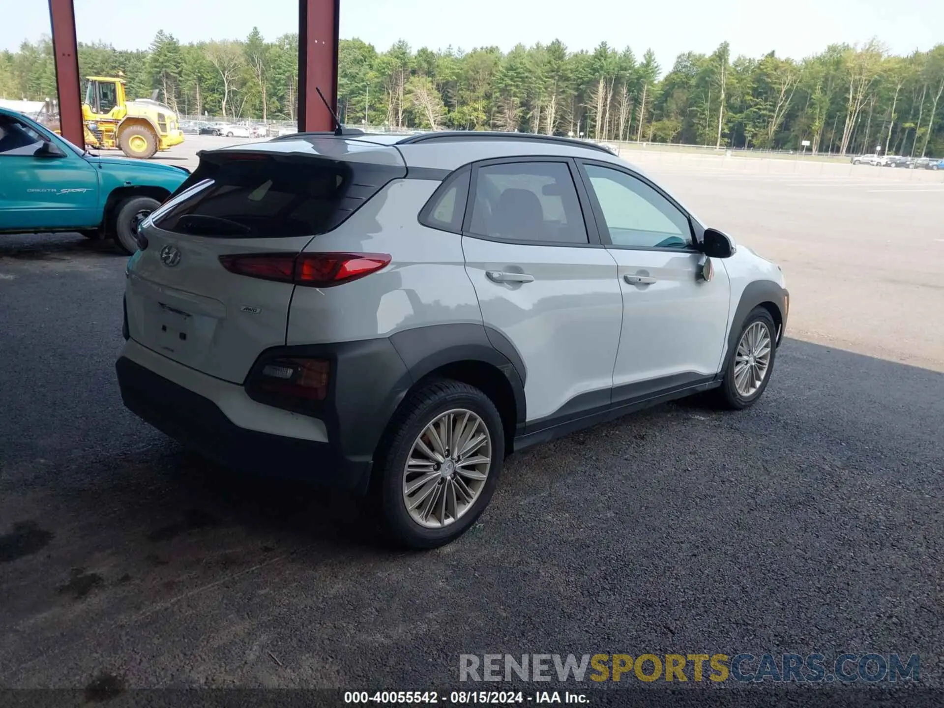 4 Фотография поврежденного автомобиля KM8K2CAA1LU463785 HYUNDAI KONA 2020