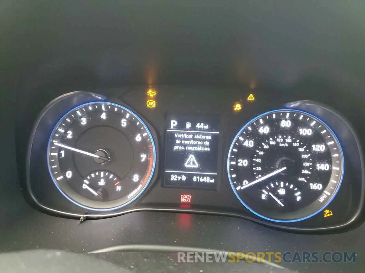 9 Photograph of a damaged car KM8K2CAA1LU507039 HYUNDAI KONA 2020