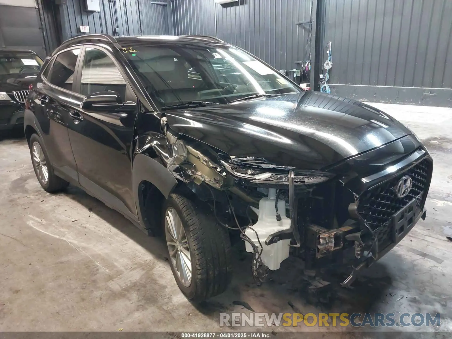 1 Фотография поврежденного автомобиля KM8K2CAA2LU460913 HYUNDAI KONA 2020