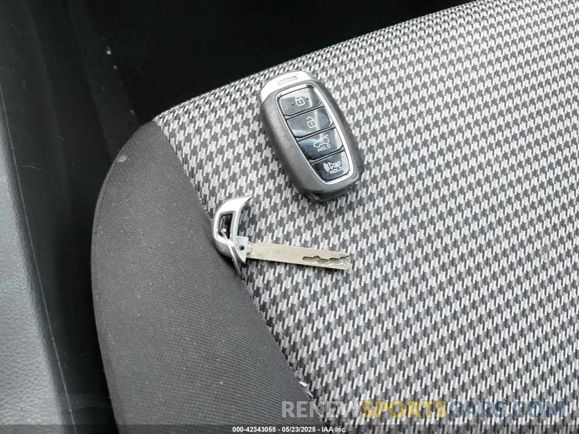 11 Фотография поврежденного автомобиля KM8K2CAA3LU471256 HYUNDAI KONA 2020