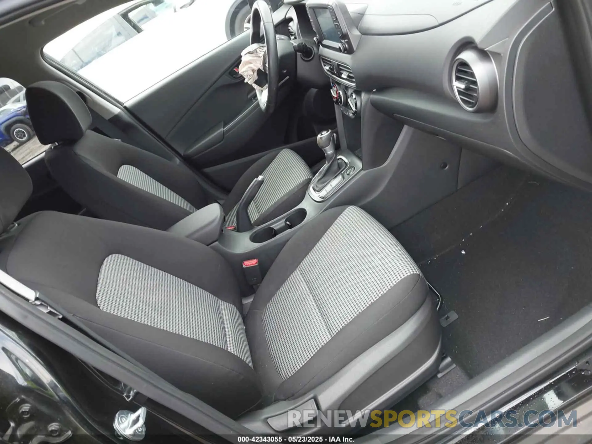 5 Фотография поврежденного автомобиля KM8K2CAA3LU471256 HYUNDAI KONA 2020