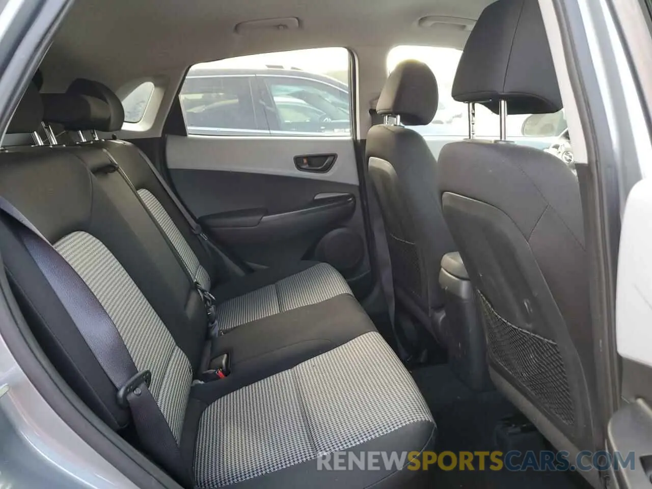 12 Фотография поврежденного автомобиля KM8K2CAA5LU454250 HYUNDAI KONA 2020