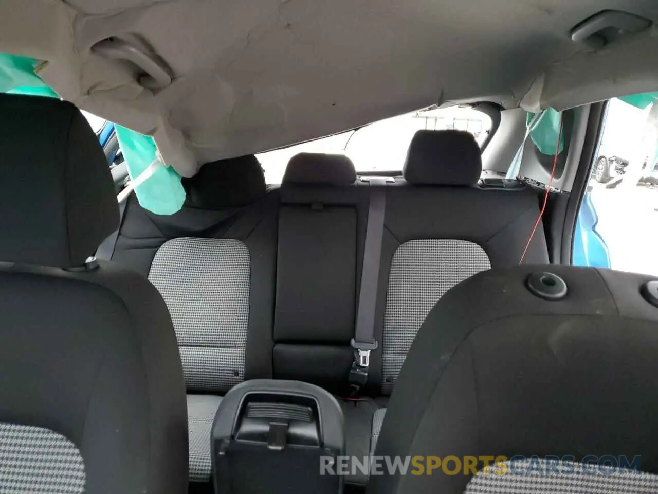 10 Photograph of a damaged car KM8K2CAAXLU494470 HYUNDAI KONA 2020