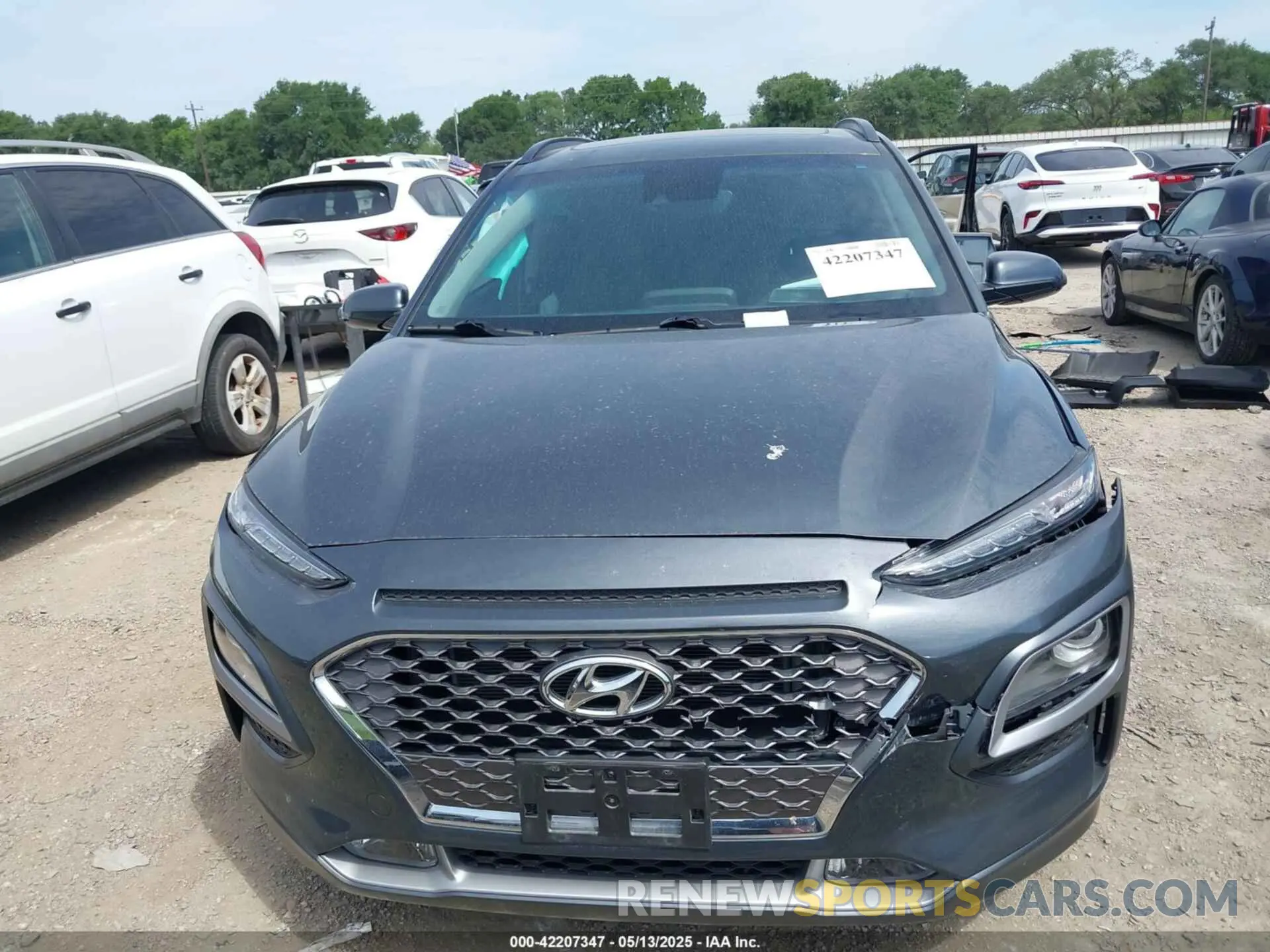 12 Photograph of a damaged car KM8K33A50LU469447 HYUNDAI KONA 2020