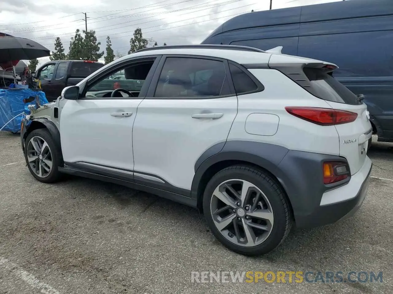 2 Photograph of a damaged car KM8K33A52LU408620 HYUNDAI KONA 2020