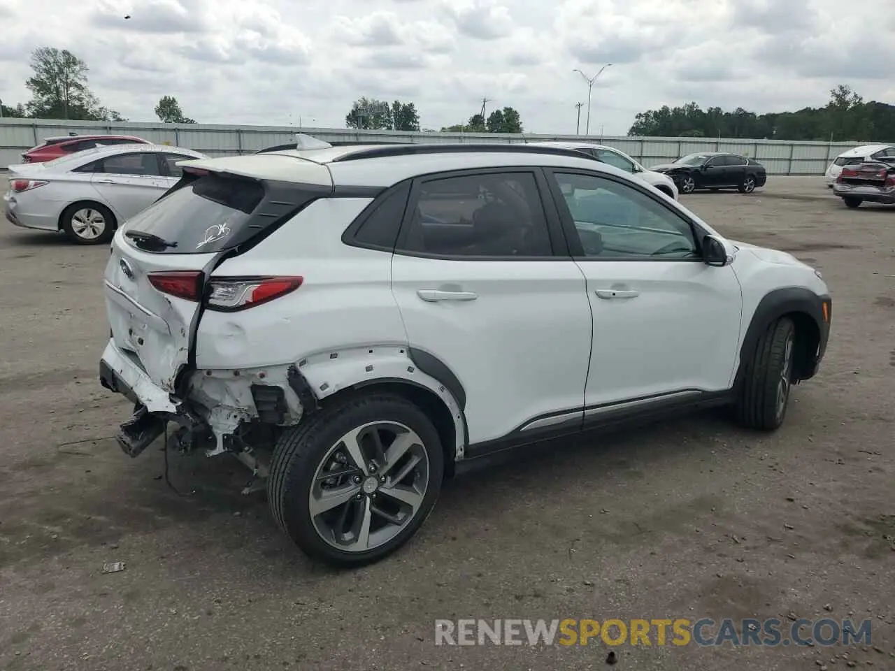 3 Photograph of a damaged car KM8K33A56LU447551 HYUNDAI KONA 2020