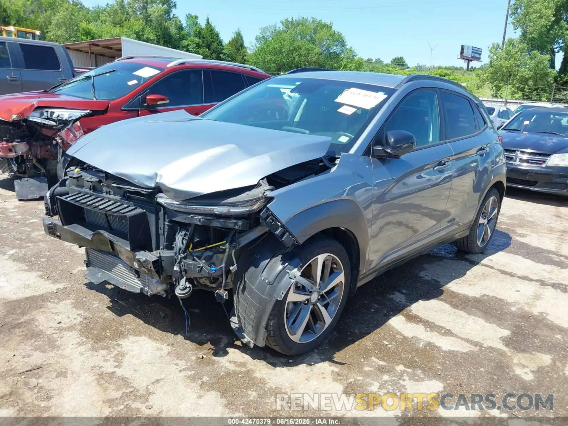 2 Photograph of a damaged car KM8K33A59LU398183 HYUNDAI KONA 2020