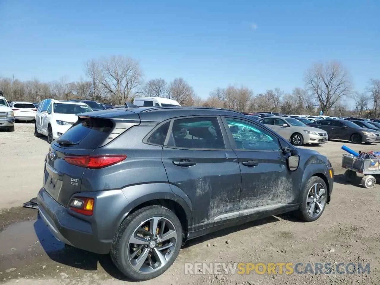 3 Photograph of a damaged car KM8K3CA52LU412859 HYUNDAI KONA 2020
