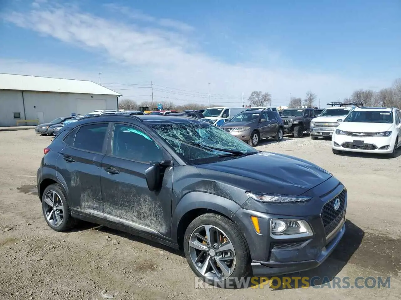 4 Photograph of a damaged car KM8K3CA52LU412859 HYUNDAI KONA 2020