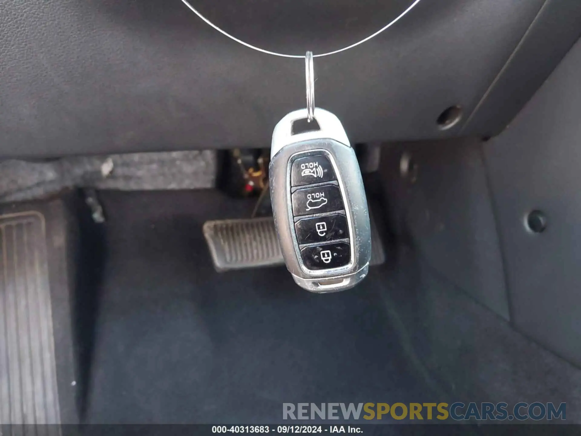 11 Photograph of a damaged car KM8K3CA52LU486346 HYUNDAI KONA 2020
